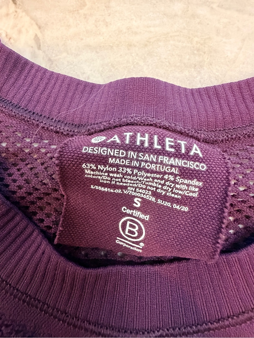 Athleta Small Seamless Mesh Ventilated Workout Tank Plum Purple Activewear - Picture 3 of 8